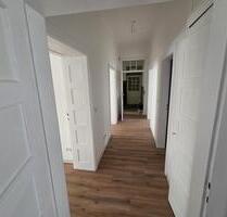 Schön sanierte 3ZKB in der Nähe Staden Uhlandstr. 66121 - Saarbrücken Eschberg Schön sanierte 3ZKB in der Nähe Staden Uhlandstr. 66121 - Saarbrücken Eschberg