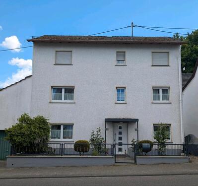 Foto - Von Privat - Einfamilienhaus - 220.000,00&nbsp;EUR Kaufpreis, ca.&nbsp; 120,00&nbsp;m&sup2;