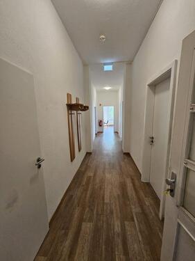 Foto - WG-geeignete 4 Zimmer Wohnung in der Innenstadt