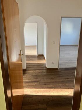 Foto - Bezugsfertig! NEU: Komplett renovierte 3-Zi.-Wohnung +++ neues Tageslicht-Bad!