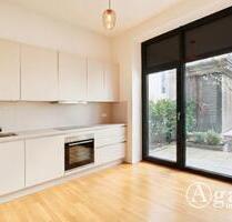 Luxuriöses Townhouse mit 5 Zimmern, Privatgarage und Dachterrasse im Herzen von Berlin-Mitte!