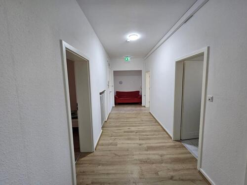 Foto - Zentrumsnahe WG-geeignete-Wohnung am Stresemannplatz!