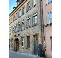 Wohnen und Arbeiten unter Stuck im Besold'schen Palais Erlangen - Buckenhof