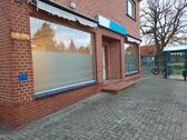 Foto - Nienhagen - Moderne Gewerbefläche mit großen Schaufenstern direkt an Hauptstraße gelegen