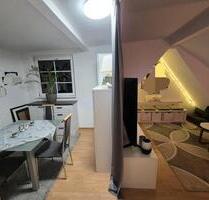 Ruhige 4R Maisonette Wohnung, Natur-pur, 10 Min zur Autobahn - Schleusingen