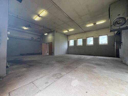 Foto - Ebenerdige Lager- oder Werkstattfläche in Zehdenick – ideal für Schrauber und Privatnutzer