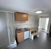 Zimmer möbliert ab sofort verfügbar! - Pirmasens Niedersimten