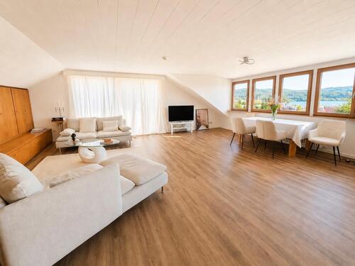 Foto - 3.5 Zimmer Dachgeschoßwohnung in Bodman-Ludwigshafen
