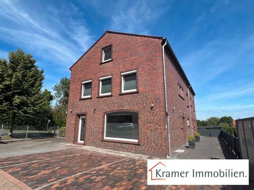 Foto - ### Lichtdurchflutetes, modernes Ladenlokal im Erdgeschoss in zentraler Lage ###