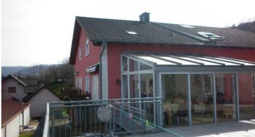 Foto - Doppelhaushälfte mit 200 qm Produktionshalle, Wintergarten