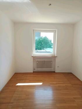 Foto - 4-Zimmer Wohnung zur Miete - 800,00 EUR Kaltmiete,