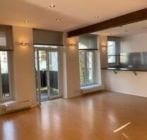 Schöne, helle und ruhige Wohnung im Souterrain, 63 qm- Solingen