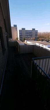 Foto - 2. Zimmer Dachgeschosswohnung - 780,00&nbsp;EUR Kaltmiete, ca.&nbsp; 57,00&nbsp;m&sup2;