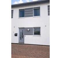 Provisionsfrei! EFH 2010 137 m² Wohnfläche. Nähe Schloß Rheydt - Mönchengladbach Süd