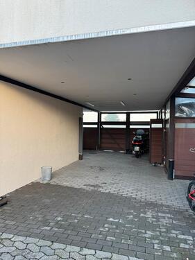 Foto - Stellplatz Motorrad Auto Quad überdacht abschließbar