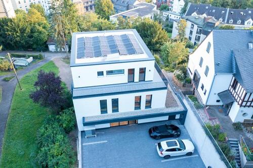 Foto - Moderne Hochwertige Erdgeschosswohnung mit Einbauküche, Balkon