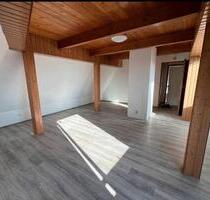 Dachgeschoss Wohnung zu vermieten - Schifferstadt