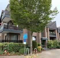 Erdgeschoß Wohnung Balkon Einbauküche PKW Stellplatz in Top Lage - Neukirchen-Vluyn