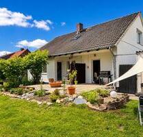 Einfamilienhaus oder 3 Wohnungen mit Top Rentite und Bauland - Wolfsburg