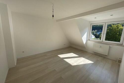 Foto - 3 Zimmer Dachgeschoßwohnung zur Miete in Kirn