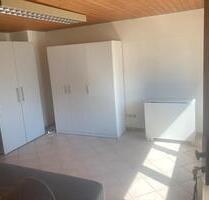Einzimmerwohnung Möbliert - 220,00&nbsp;EUR Kaltmiete, ca.&nbsp; 20,00&nbsp;m&sup2; in Münsingen (PLZ: 72525)