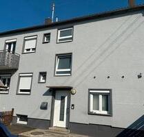 Modern, Stilvoll, Bezugsfrei. Geräumiges Einfamilienhaus - Rosenfeld