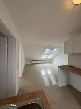 Foto - 4 Zimmer Dachgeschoßwohnung zur Miete in Langenau