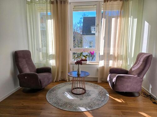 Foto - Heller Praxisraum zur Untermiete am Dornbusch