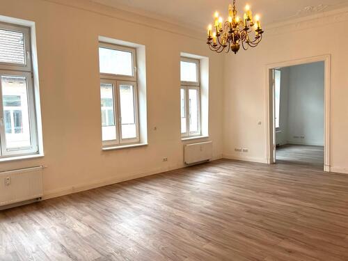 Foto - Helle geräumige 3-Zimmer-Altbauwohnung im Herzen von Schwerin