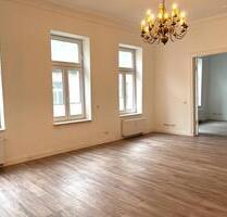 Helle geräumige 3-Zimmer-Altbauwohnung im Herzen von Schwerin