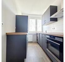 2-Zimmer, XXL-Balkon, teilmöbliert - Freiberg