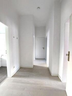 Foto - 2 Zimmer Dachgeschoßwohnung zur Miete in Duisburg