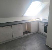 Helle 2 Zimmer Dachgeschoss Wohnung in Hefigkofen - Oberteuringen