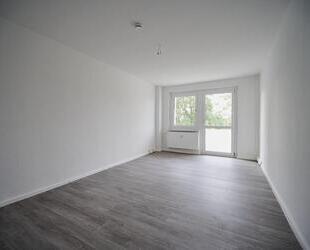 Helle & großzügige 4-Raum-Wohnung mit Balkon - Löbau