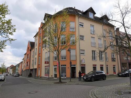 Foto - CALAU 5-Raum-Maisonette mit Loggia nahe Markt