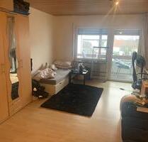 WG-Zimmer (27 m²) in Böblingen-Diezenhalde – möbliert, Balkon
