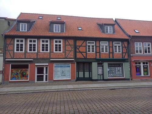 Foto - Geschäftsraum mit oder ohne Wohnung zu vermieten.