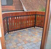 2-Zi.-Dachgeschoss-Wohnung mit Balkon in Pliezhausen-Dörnach