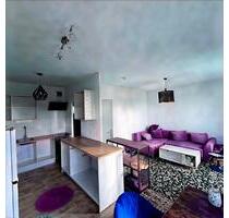 3 Zimmer Wohnung mit Blick ins Grüne & direkt an der Saale - Halle (Saale) Damaschkestraße