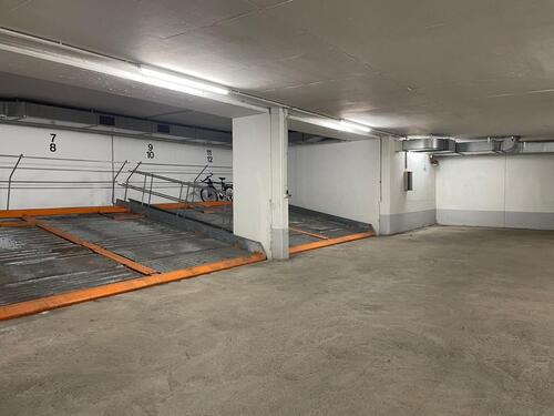 Foto - Tiefgaragen-Duplex-Stellplatz in Stöcken!
