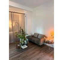 Moderner Studioarbeitsplatz für Wimpern, Augenbrauen & Laser - Hamburg Wandsbek