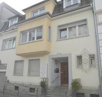 Stadthaus mitten in der Siegburger City für gewerbliche Zwecke Mieten