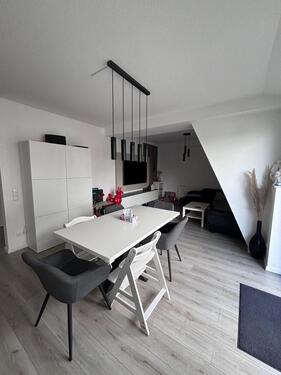 Foto - 3 Zimmerwohnung - 900,00&nbsp;EUR Kaltmiete, ca.&nbsp; 90,00&nbsp;m&sup2;