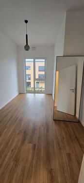 Foto - WOW großzügige, helle und freundliche 3 Zi. Neubau Whg. mit Balkon Bieber Nord