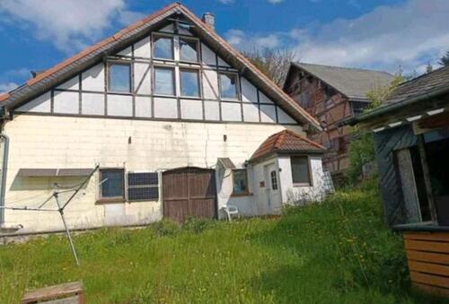 Foto - 15 Zimmer Mehrfamilienhaus, Wohnhaus in Großbreitenbach