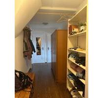 Süße Wohnung WG geeignet - 820,00&nbsp;EUR Kaltmiete, ca.&nbsp; 70,00&nbsp;m&sup2; in Ludwigsburg (PLZ: 71638)