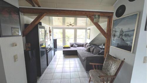 Foto - Besondere Dachgeschosswohnung - 860,00&nbsp;EUR Kaltmiete, ca.&nbsp; 90,00&nbsp;m&sup2;