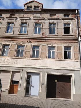 Foto - Haus zum verkaufen - 150.000,00&nbsp;EUR Kaufpreis, ca.&nbsp; 239,00&nbsp;m&sup2;