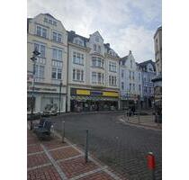 Renovierte 4-Zimmer-Wohnung mit Einbauküche in Top-Lage – Leverkusen Wiesdorf, Hauptstraße 67