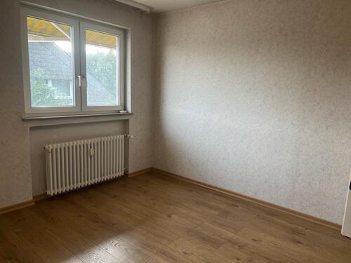 Foto - 4 Zimmer Dachgeschoßwohnung zur Miete in Leonberg
